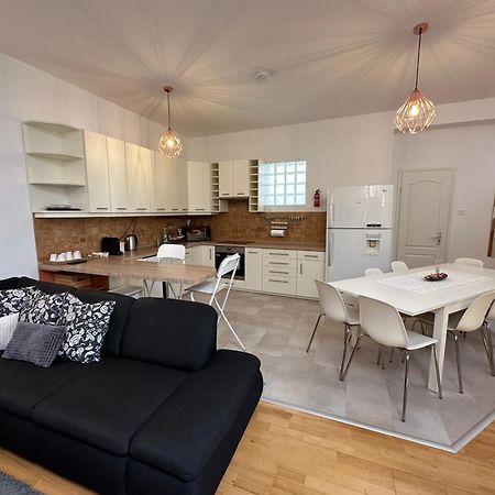 Centroom Apartment Budapeszt Zewnętrze zdjęcie